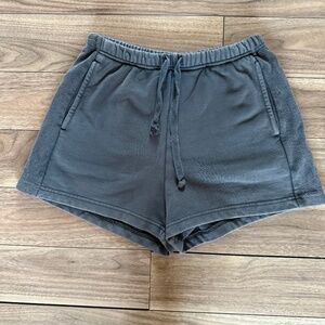 Aerie Fleece Thermal Summer Shorts (Size M) | Smoked Grey